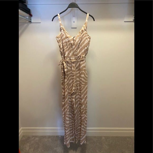 H&M jumpsuit - Picture 1 of 2